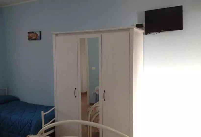 تختخواب و صبحانه Via Col Vento