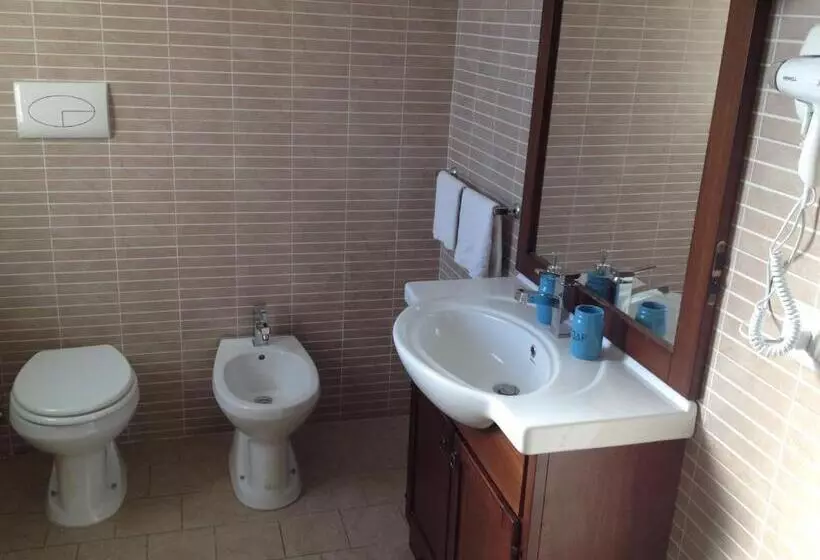 تختخواب و صبحانه Via Col Vento