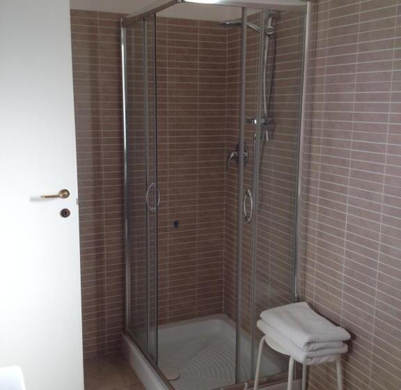 تختخواب و صبحانه Via Col Vento