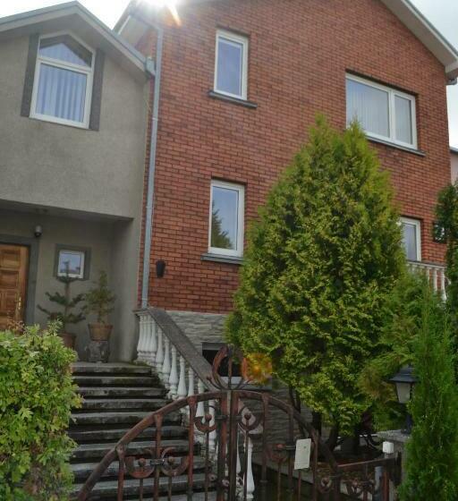 پانسیون Home For Guests Lakštingala