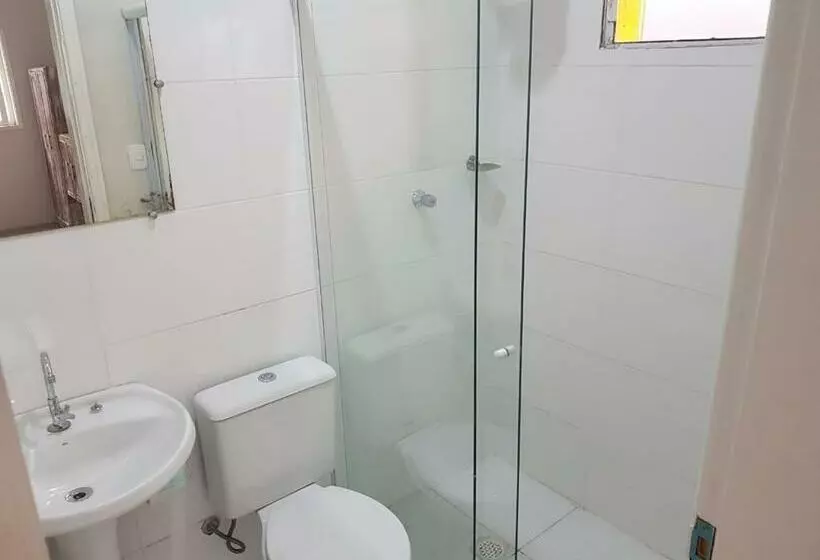 ペンション Marmeu Tombo Com Hidro Aquecida Privativa