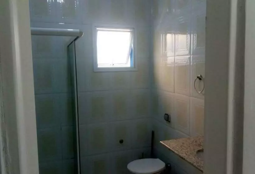 ペンション Marmeu Tombo Com Hidro Aquecida Privativa