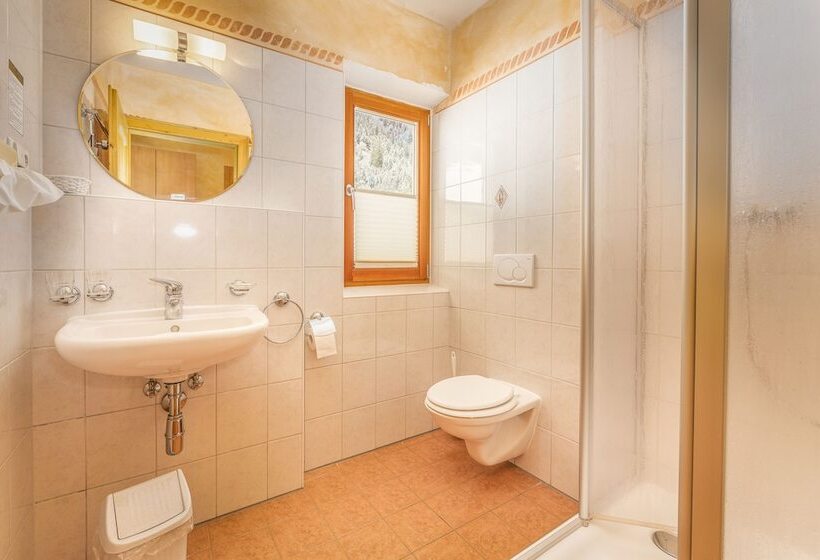 فندق Alfaierhof Bergheimat