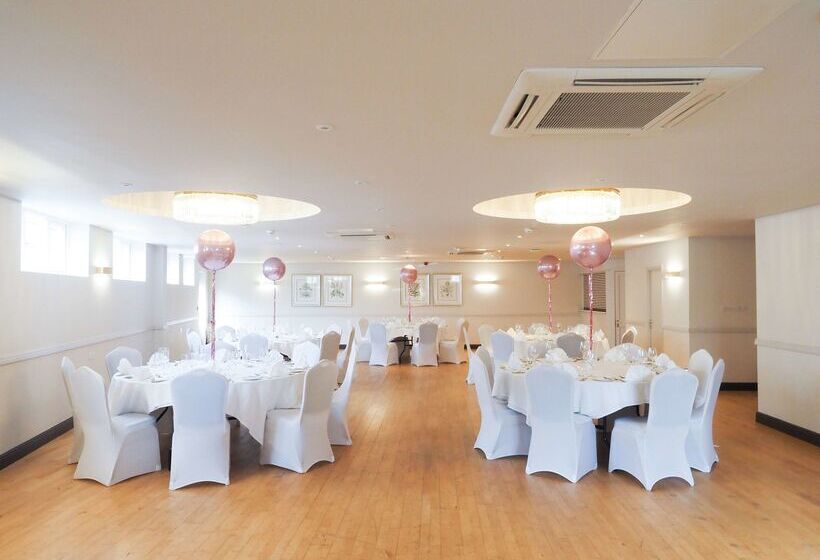 فندق Collingwood Bw Signature Collection