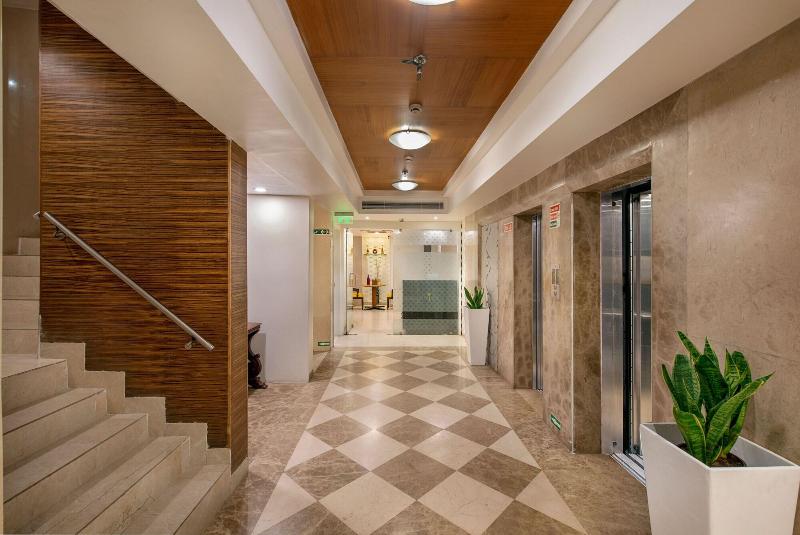 בית מלון כפרי Bloomsuites L Ahmedabad