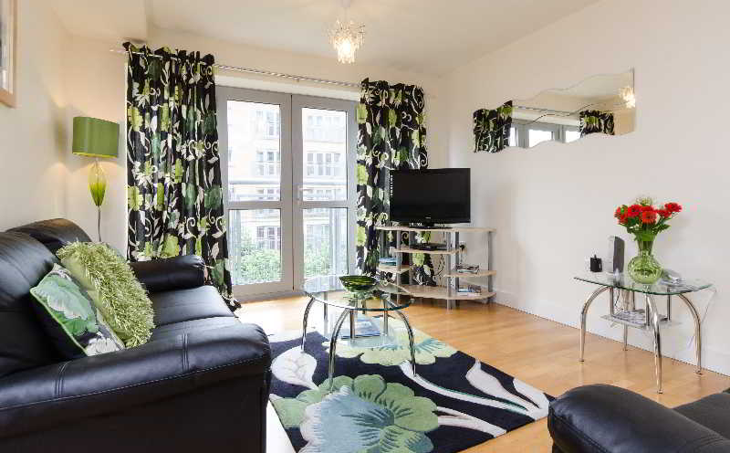 בית מלון כפרי Hamilton Centre Apartments