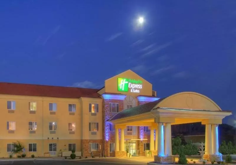 酒店 Holiday Inn Express & Suites Tucumcari By Ihg