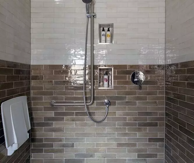 فندق The Carnarvon Arms