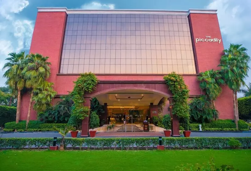 هتل The Piccadily