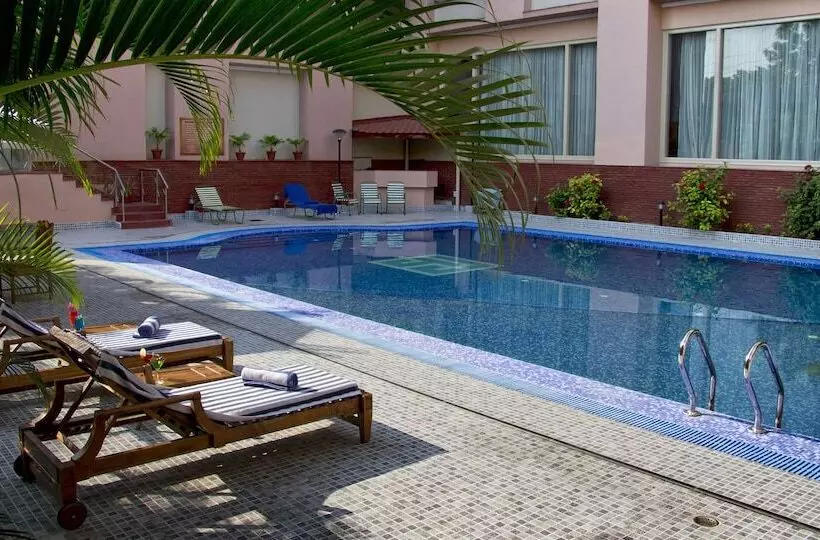 هتل The Piccadily