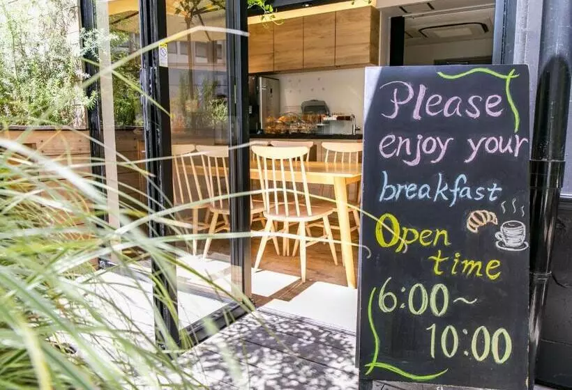 Отель Wing International Korakuen