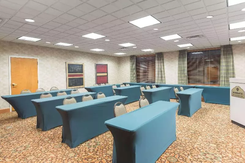 בית מלון כפרי Spark By Hilton Tupelo