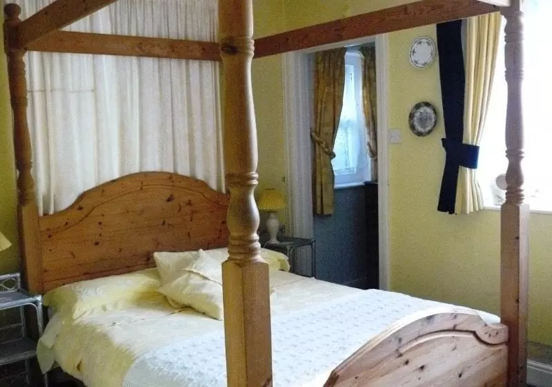 Millstones Country Hotel