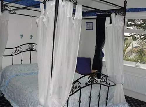 Millstones Country Hotel