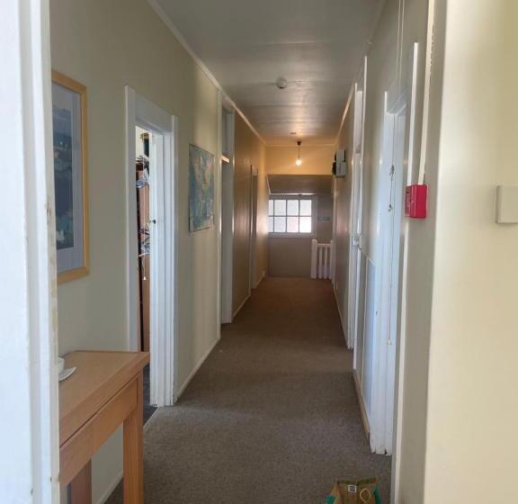 호스텔 Coastal Accommodation