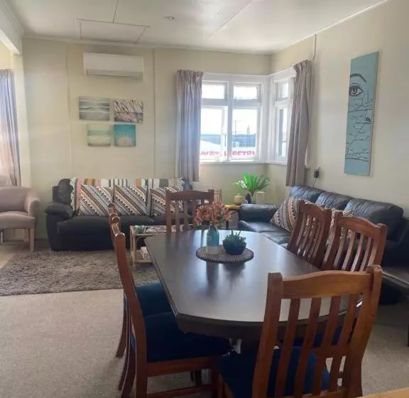 Retkeilymaja Coastal Accommodation