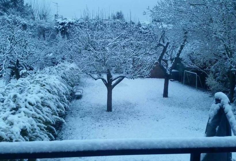 مبيت وإفطار Chambre Avec Jardin Pierre Curie