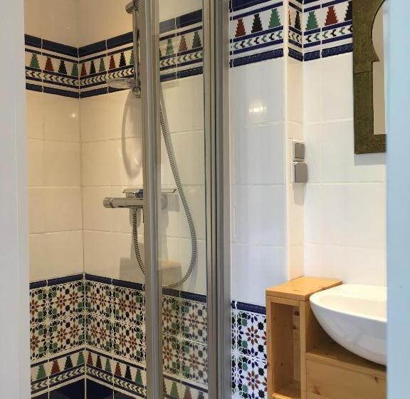 ベッドアンドブレックファースト La Lune D Or