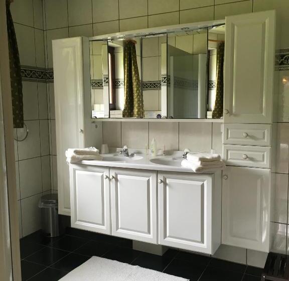 ベッドアンドブレックファースト La Lune D Or