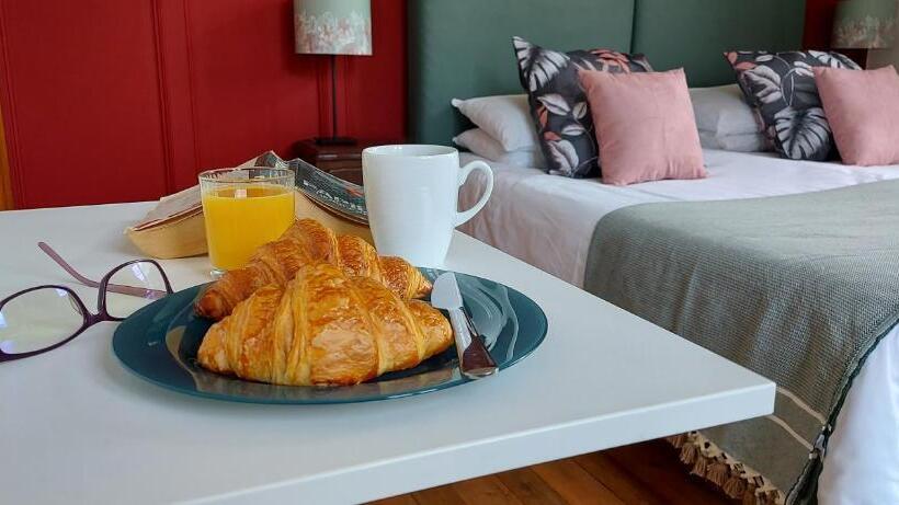 تختخواب و صبحانه Villa Gracieuse