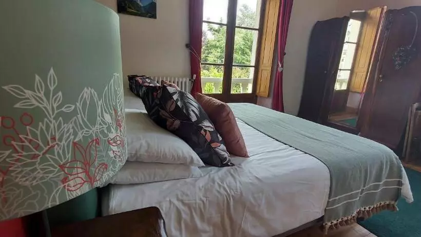 Aamiaismajoitus (B&B) Villa Gracieuse