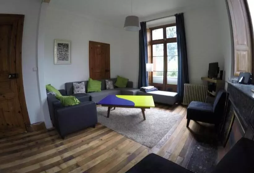 Aamiaismajoitus (B&B) Villa Gracieuse