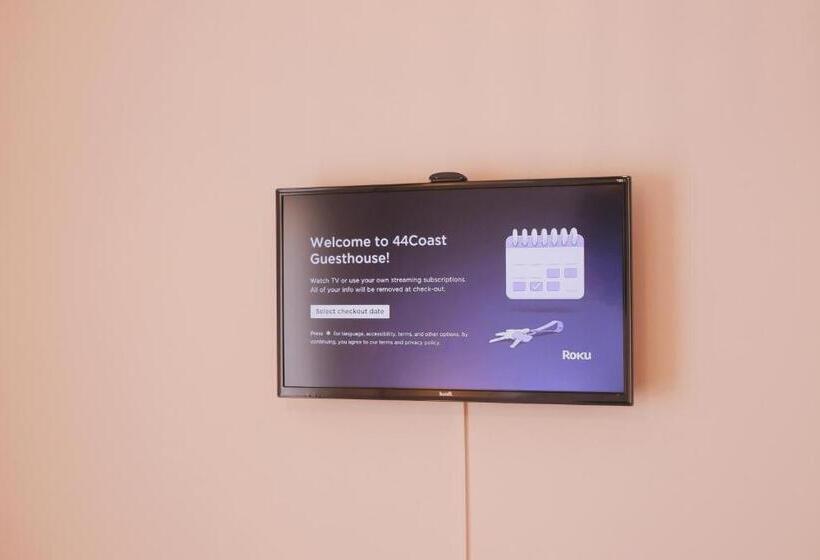 بنسيون 44 Forty Four Coast   Espinho