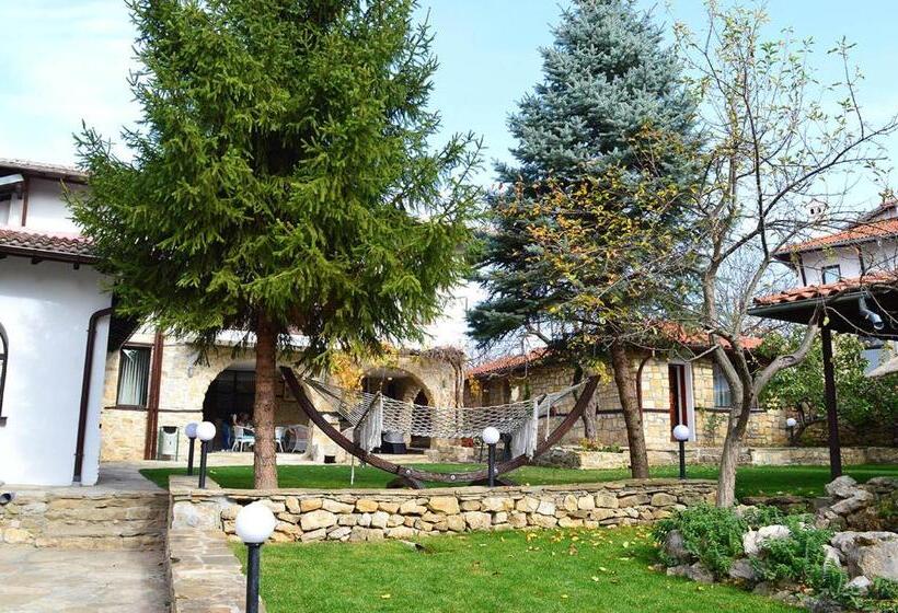 Пансион Arbanasi Deluxe Villa