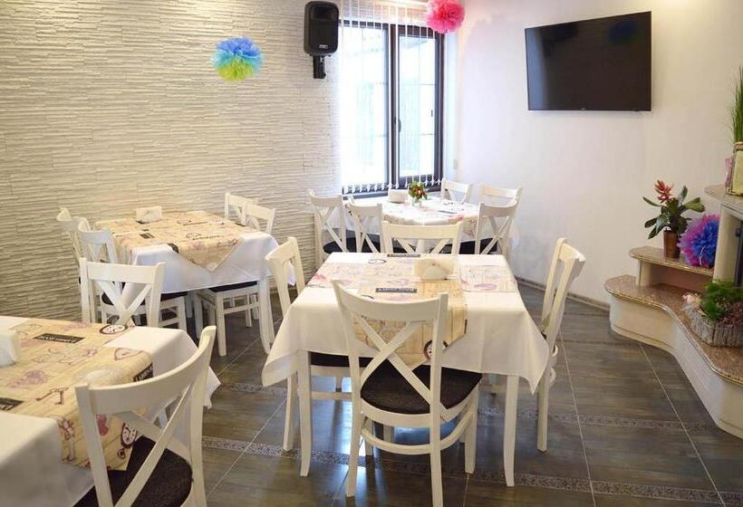 Пансион Arbanasi Deluxe Villa