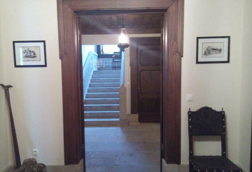 פנסיון Casa De Santa Bárbara Cinfães