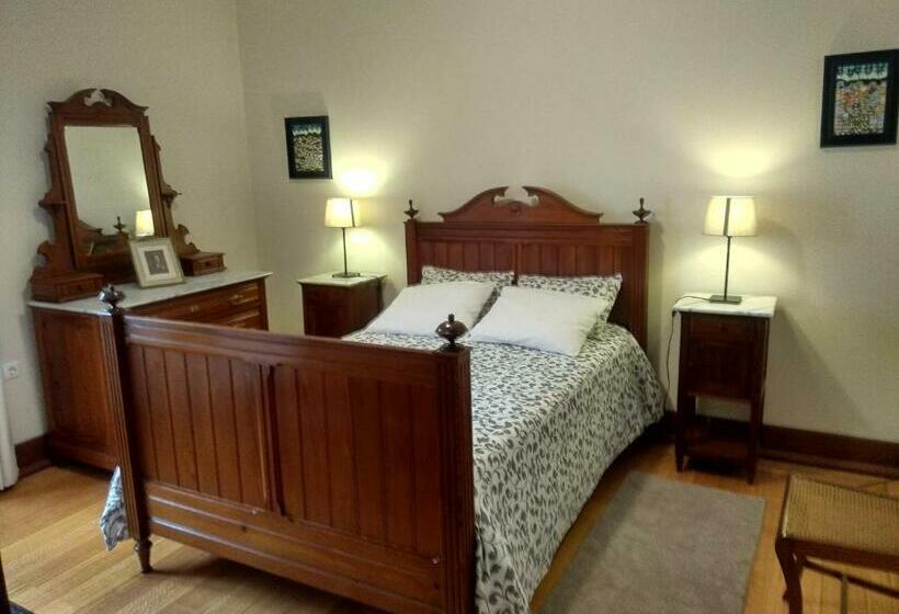 פנסיון Casa De Santa Bárbara Cinfães