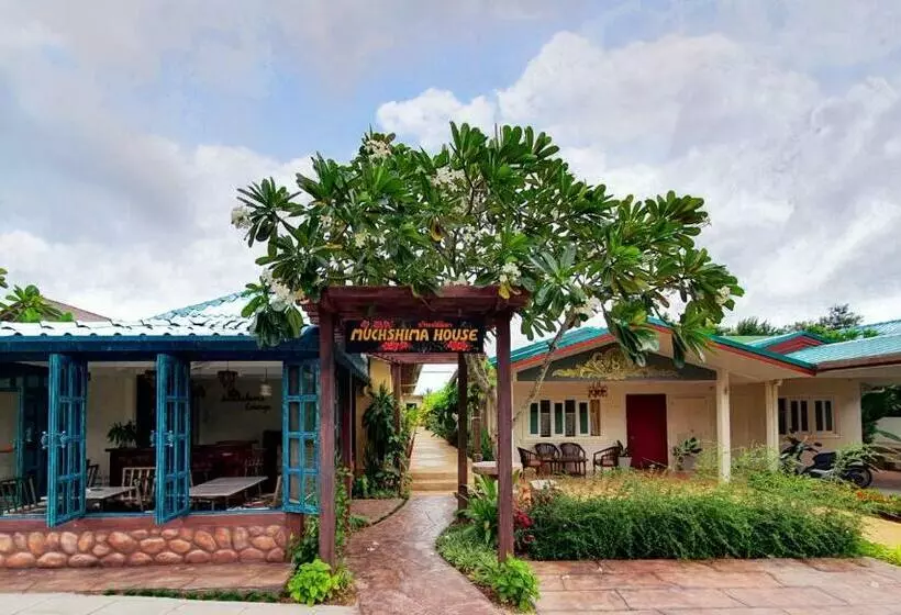 Majatalo Muchshima House