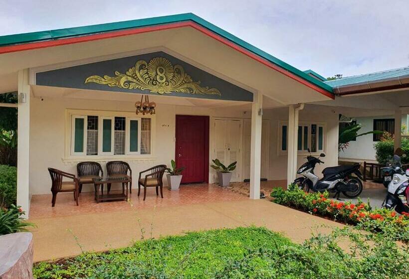 ペンション Muchshima House