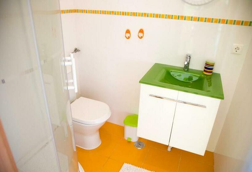 Hospedaria Alaia Surflodge