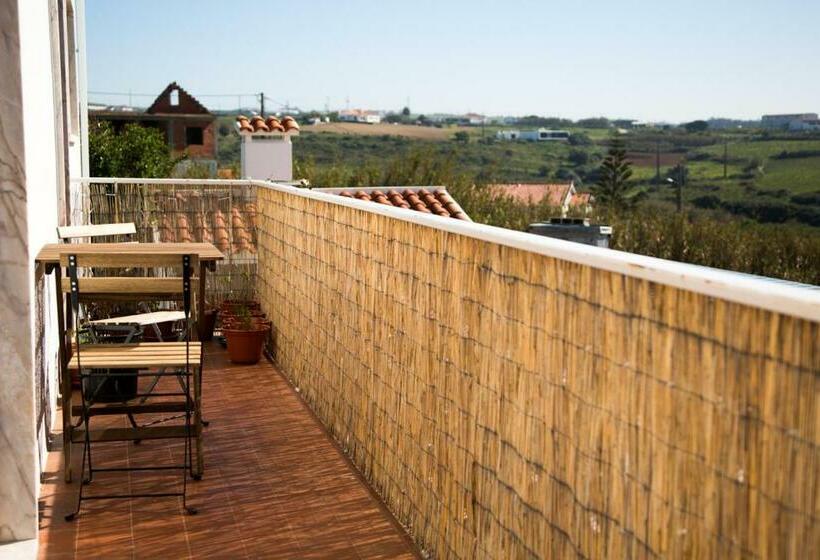 Hospedaria Alaia Surflodge