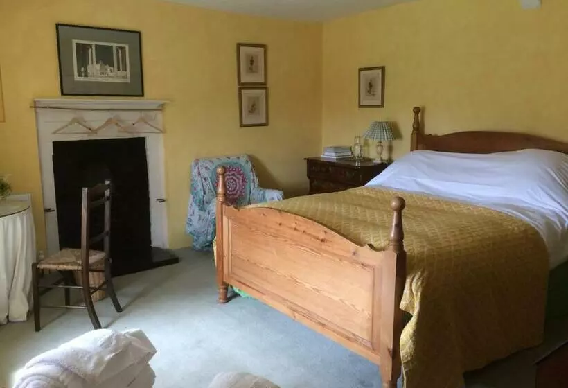 Aamiaismajoitus (B&B) Barmoors