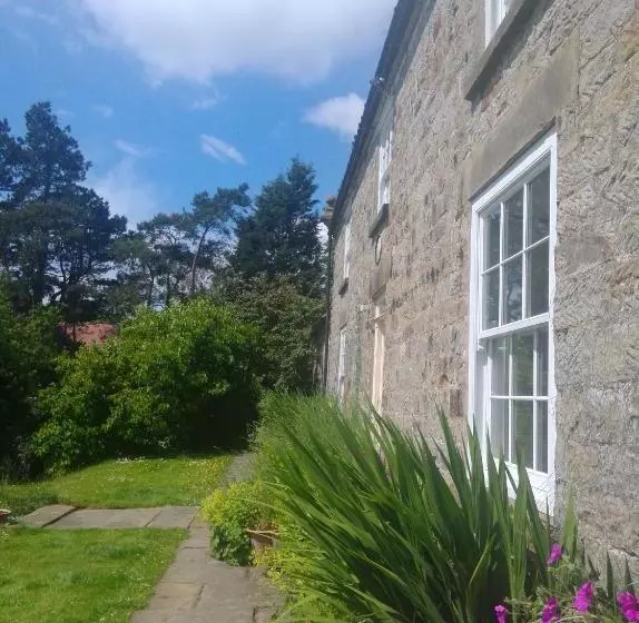 Aamiaismajoitus (B&B) Barmoors