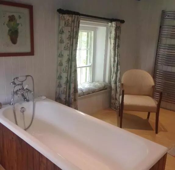 Aamiaismajoitus (B&B) Barmoors