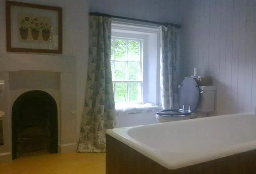 Aamiaismajoitus (B&B) Barmoors