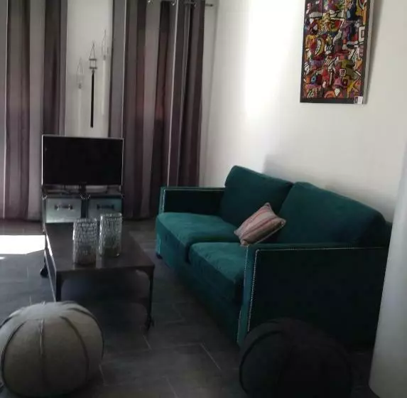 ベッドアンドブレックファースト De La Suite Dans Les Oliviers