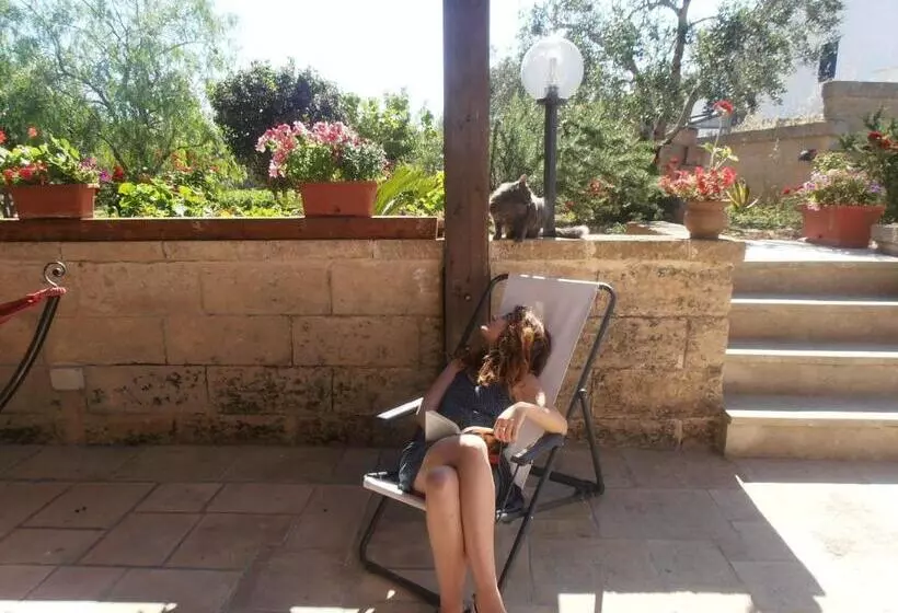 Aamiaismajoitus (B&B) Il Corallo Del Salento