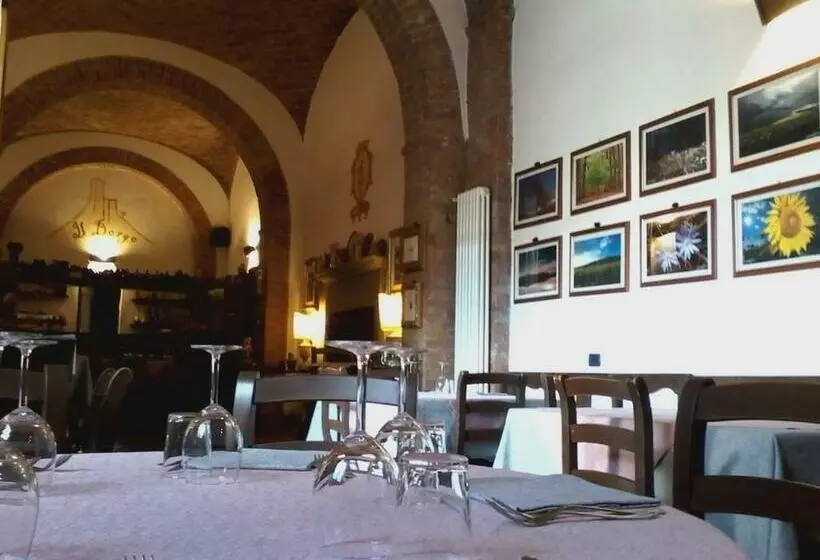 ペンション Cisterna Nel Borgo