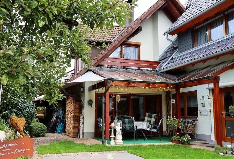 ペンション Haus Gerlinde