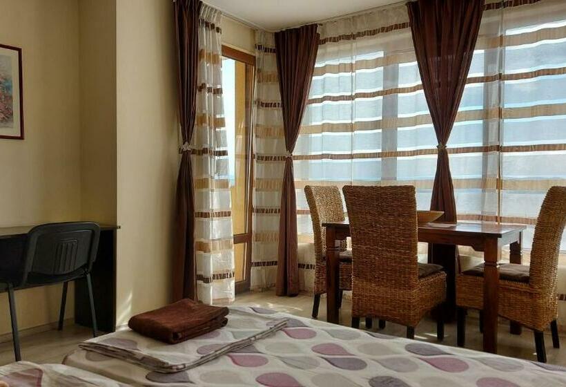 膳宿费 Panorama Apartment & Rooms Veliko Turnovo