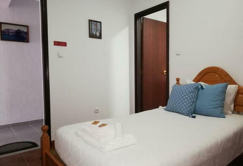 بنسيون Residência Livramento