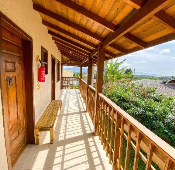 پانسیون Rosamar Suites