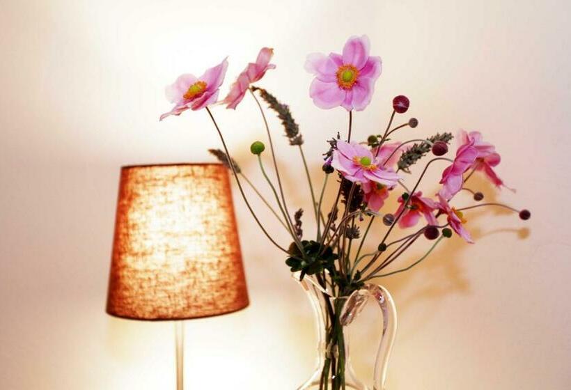 ベッドアンドブレックファースト La Tourrette