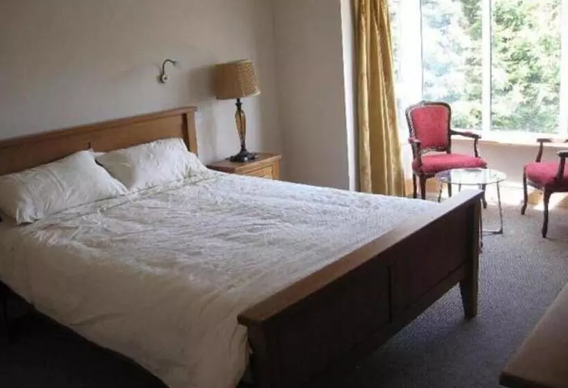 ベッドアンドブレックファースト Riverside Glanworth