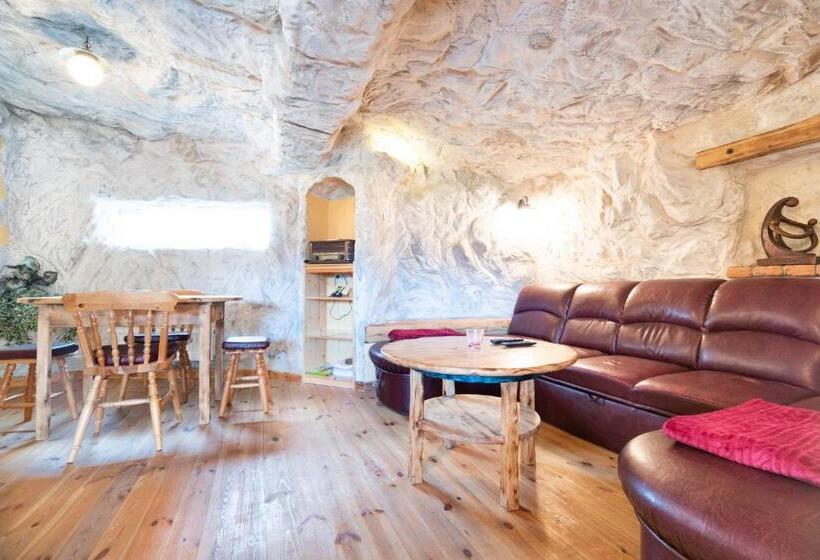 پانسیون Klub Zlata Ribica