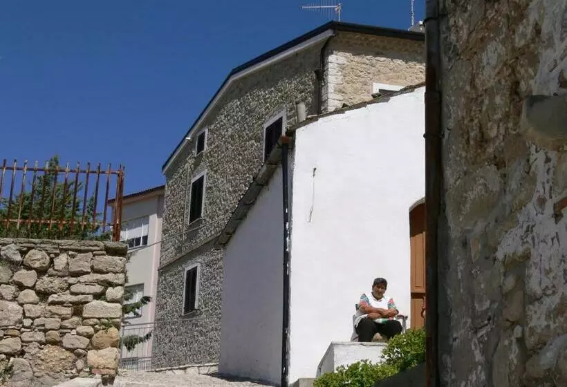 Majatalo Residenza Sulla Roccia